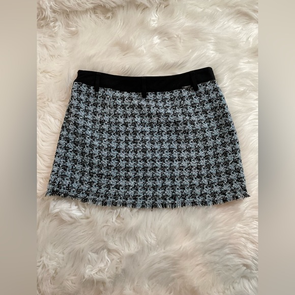 LIU-JO MILANO BOUCLÈ SKIRT - Picture 12 of 13